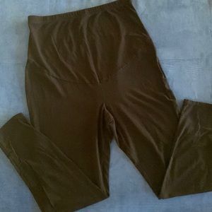 Time and Tru black Maternity leggings